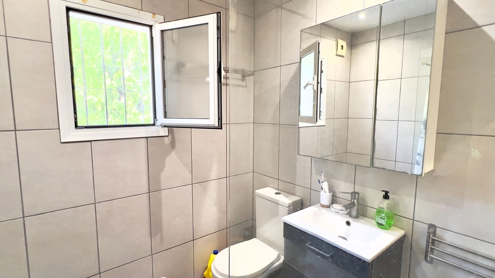 2 soveværelse Villa til salg i Moraira med swimmingpool garage - € 385.000 (Ref: 9921047)