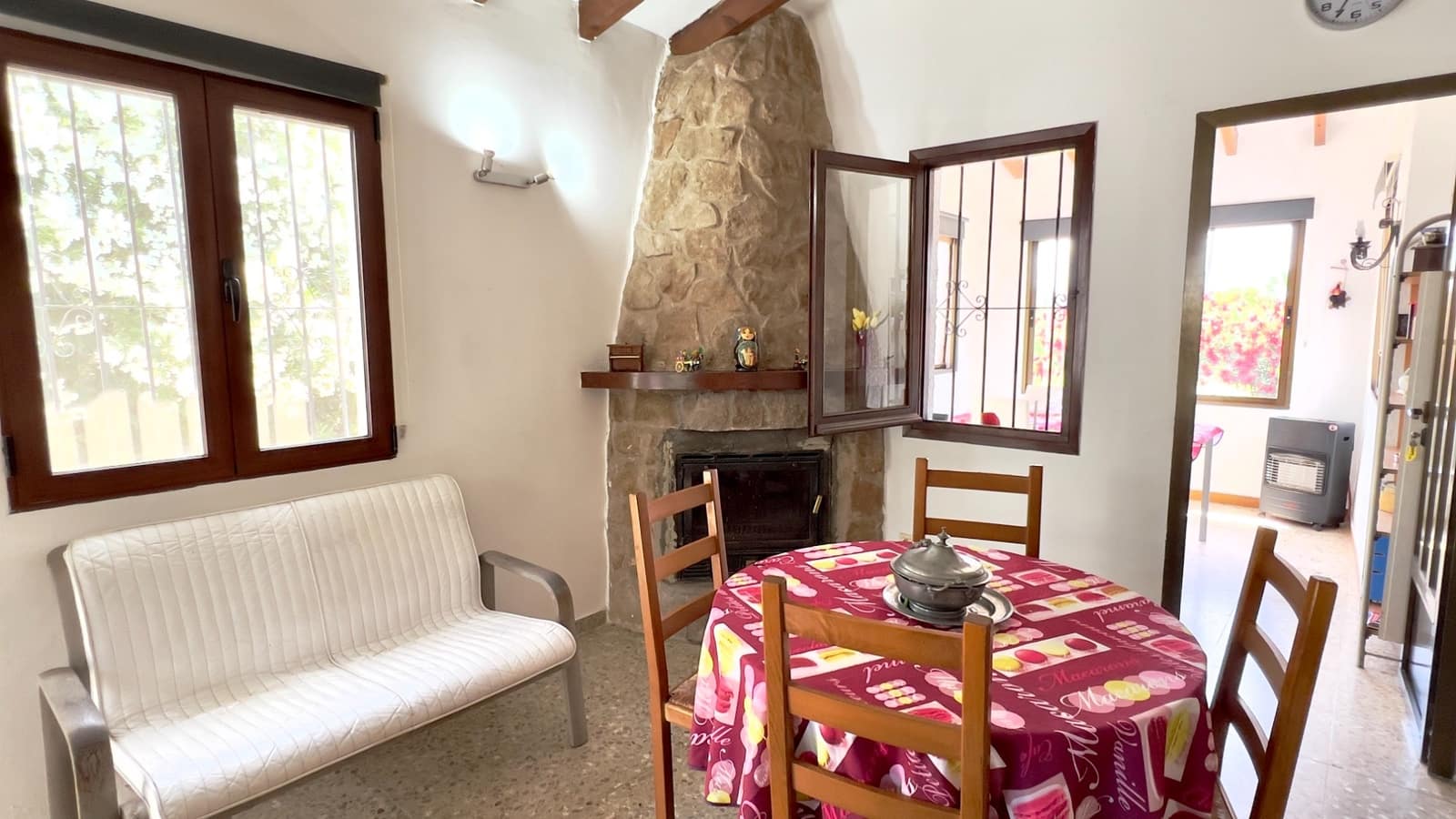 2 soveværelse Villa til salg i Moraira med swimmingpool garage - € 385.000 (Ref: 9921047)