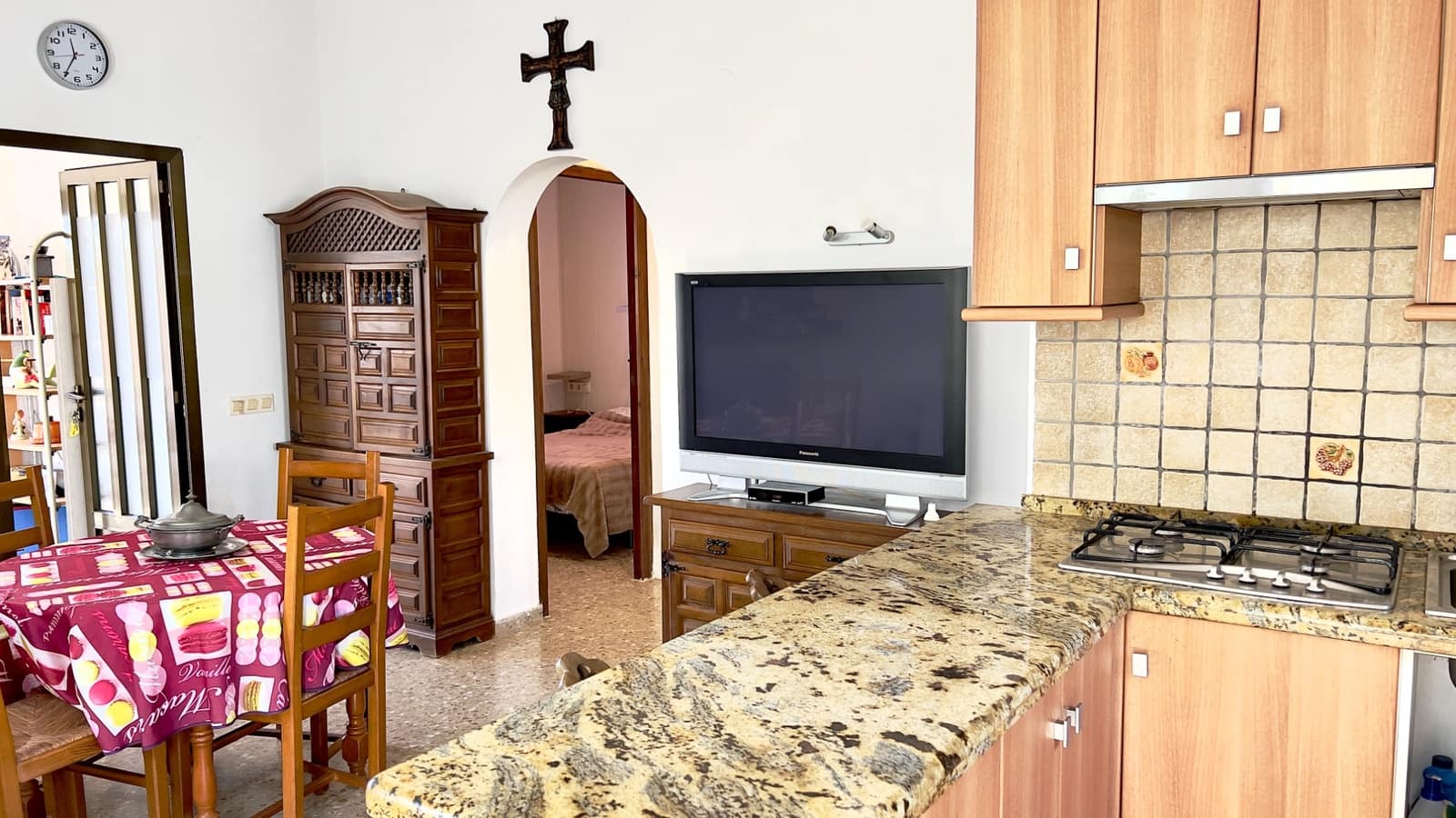 2 soveværelse Villa til salg i Moraira med swimmingpool garage - € 385.000 (Ref: 9921047)