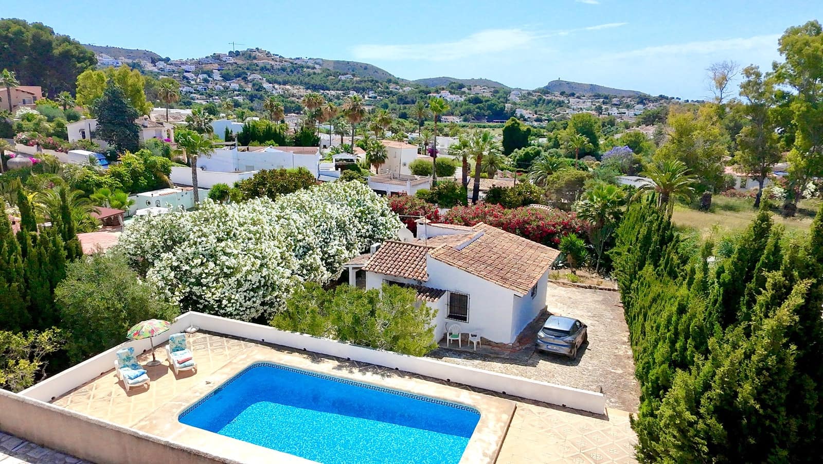 2 soveværelse Villa til salg i Moraira med swimmingpool garage - € 385.000 (Ref: 9921047)