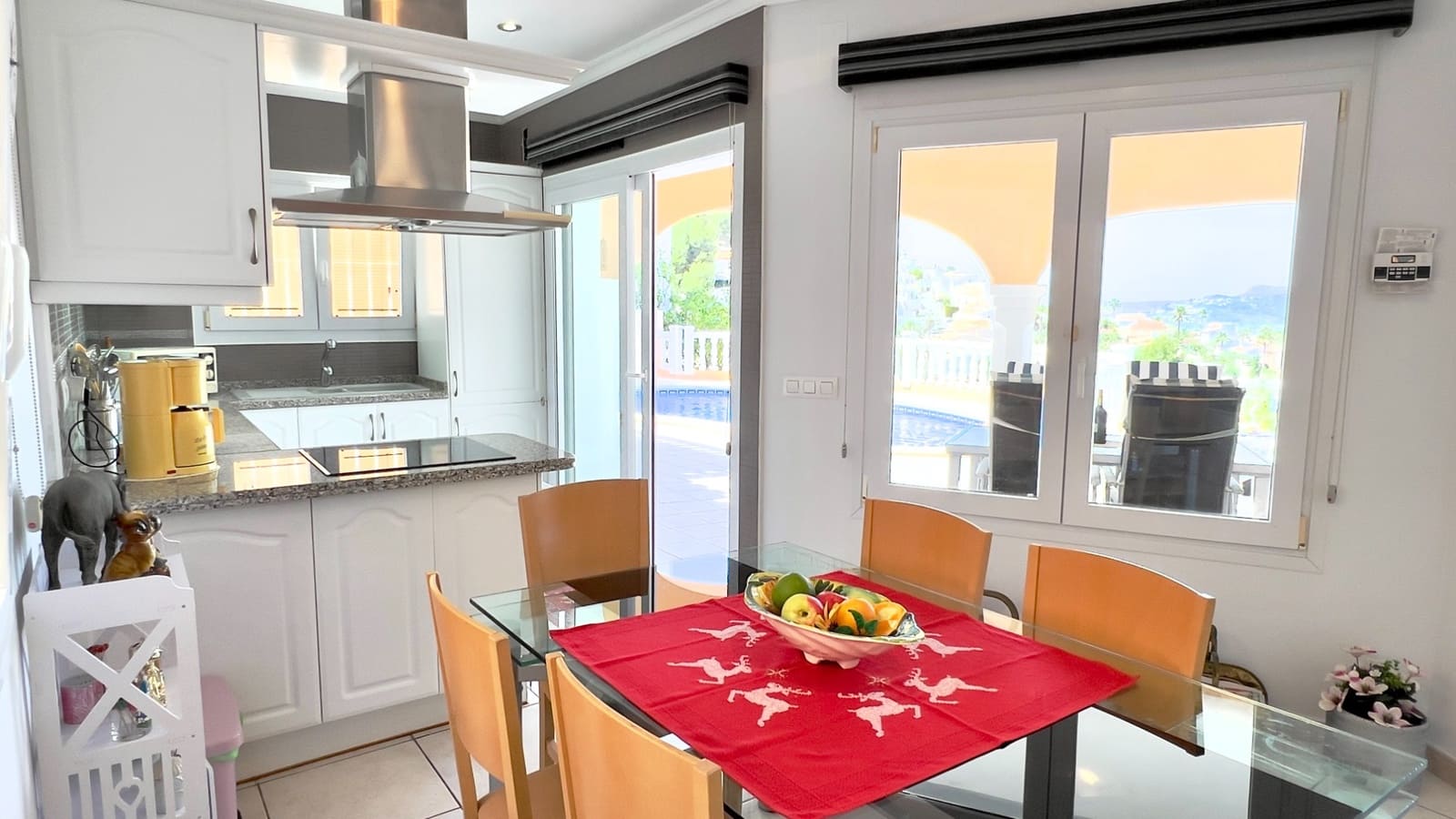 3 Zimmer Villa zu verkaufen in Benitachell / Benitatxell mit Pool Garage - 515.000 € (Ref: 9928031)
