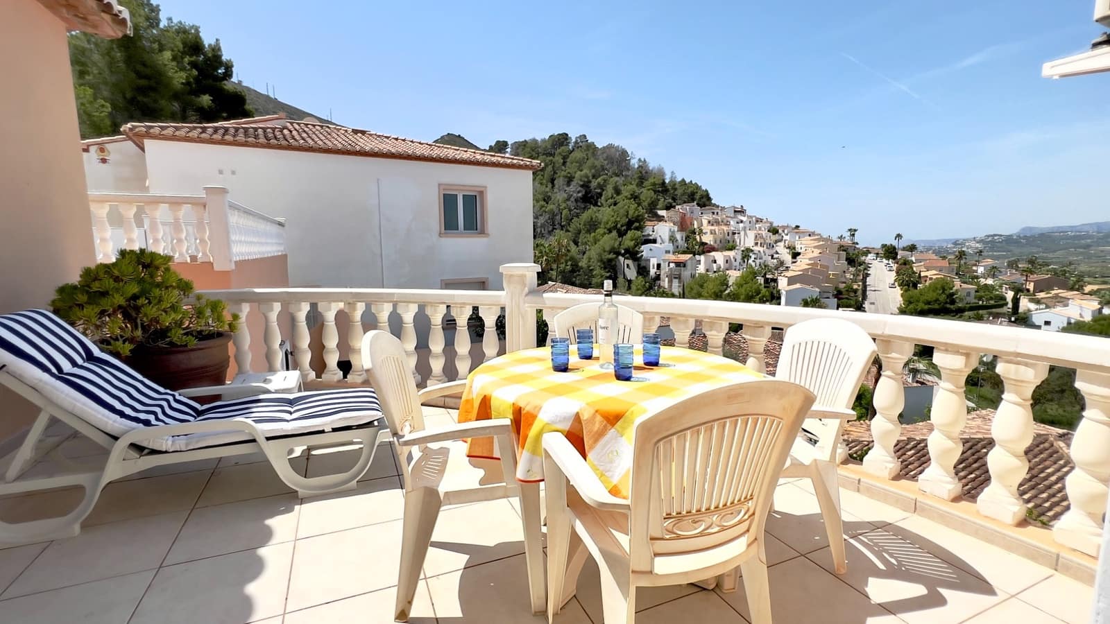 3 Zimmer Villa zu verkaufen in Benitachell / Benitatxell mit Pool Garage - 515.000 € (Ref: 9928031)