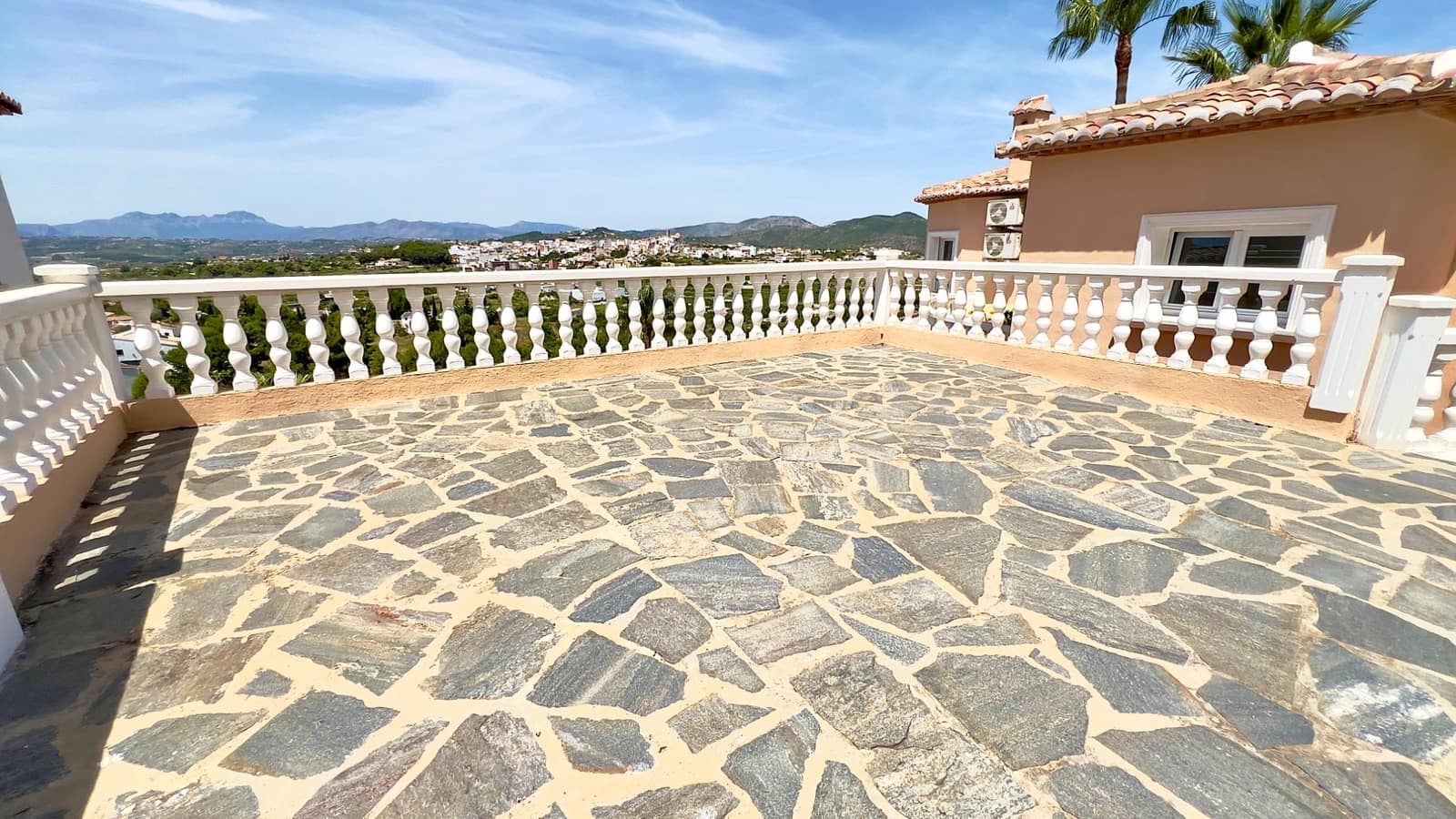3 Zimmer Villa zu verkaufen in Benitachell / Benitatxell mit Pool Garage - 515.000 € (Ref: 9928031)