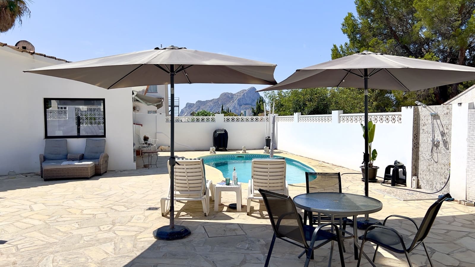2 bedroom Villa for sale in Calpe / Calp with pool garage - € 370,000 (Ref: 9937199)