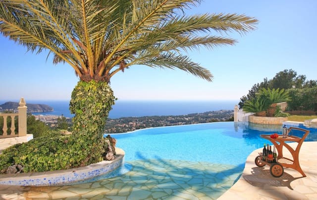 4 soverom Villa til salgs i Benimeit - Tabaira, Teulada-Moraira med svømmebasseng garasje - € 1 500 000 (Ref: 9953031)