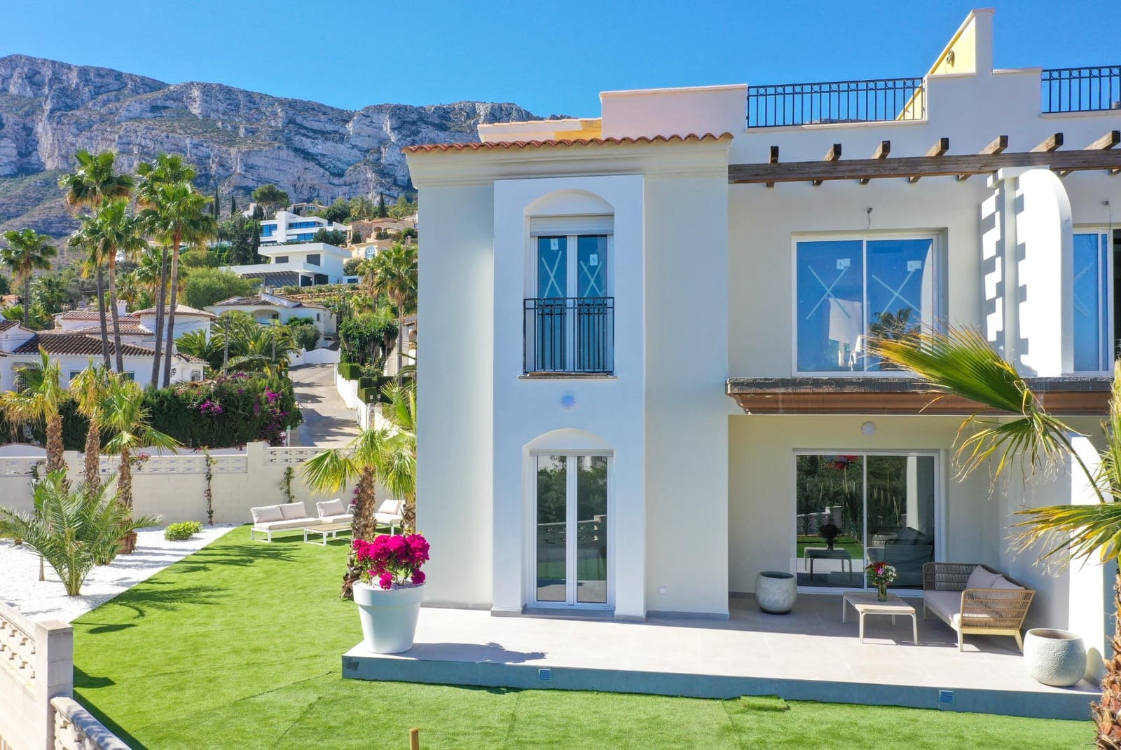 1 sovrum Lägenhet till salu i Denia med pool garage - 275 000 € (Ref: 9987296)