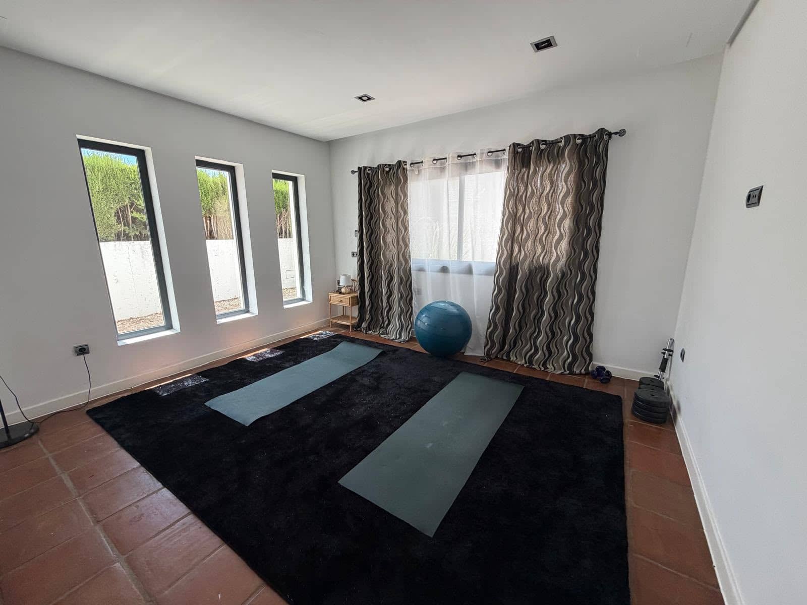 Pareado de 4 habitaciones en Ronda en alquiler vacacional con piscina garaje - 2.000 € (Ref: 10004835)