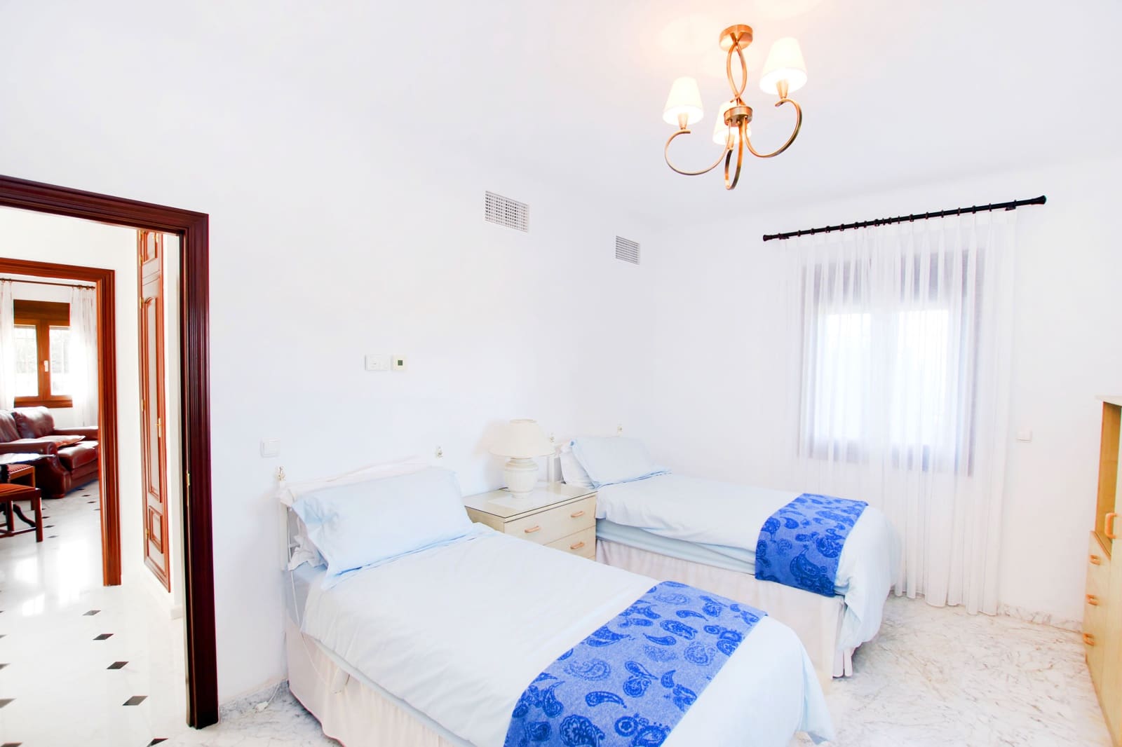 5 Zimmer Villa zu verkaufen in Ronda mit Pool Garage - 1.150.000 € (Ref: 10012553)