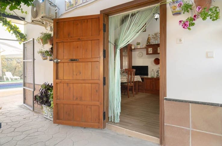 3 Zimmer Finca/Landgut zu verkaufen in Ronda mit Pool Garage - 320.000 € (Ref: 10012601)