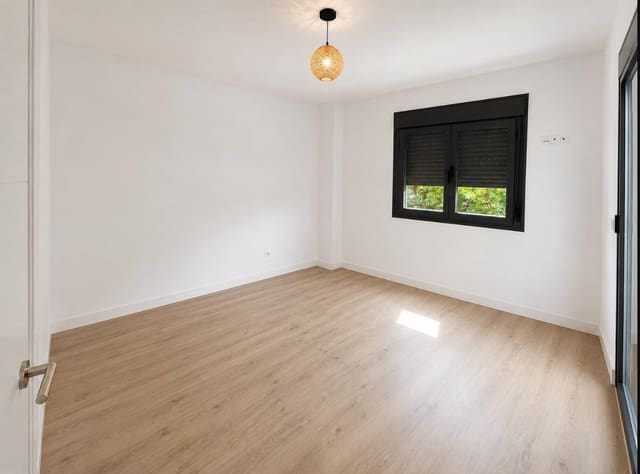 3 sypialnia Dom na sprzedaż w Ronda z garażem - 355 000 € (Ref: 10034589)