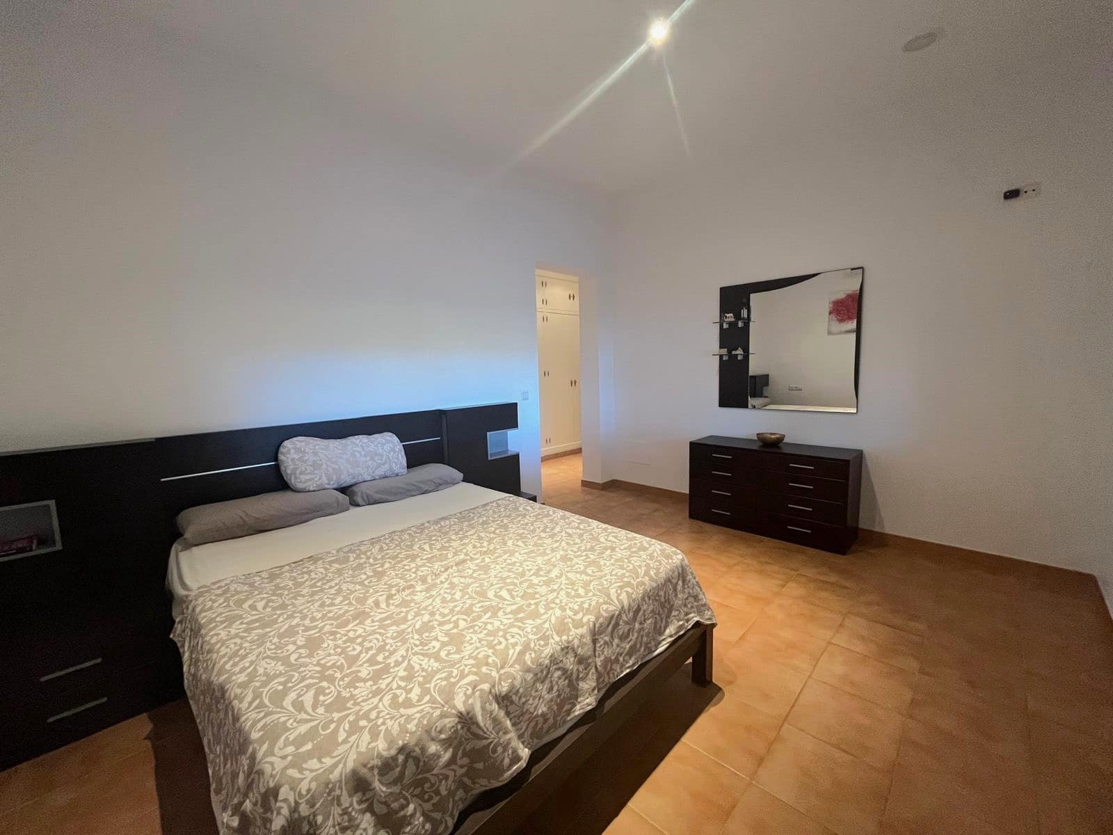 6 bedroom Villa for sale in Ronda with pool garage - € 550,000 (Ref: 10120684)