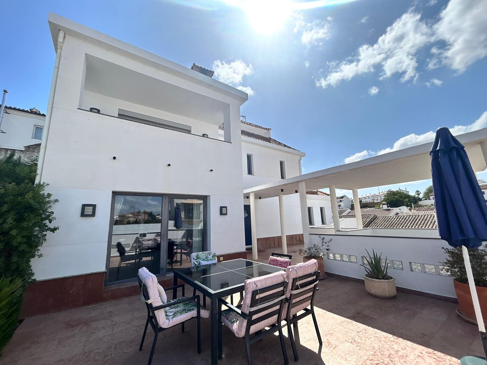 5 slaapkamer Villa te koop in Ronda met zwembad garage - € 799.000 (Ref: 4183456)