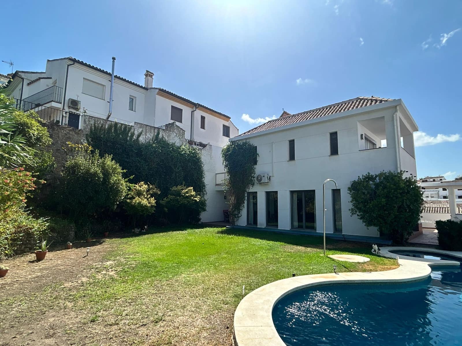 5 slaapkamer Villa te koop in Ronda met zwembad garage - € 799.000 (Ref: 4183456)