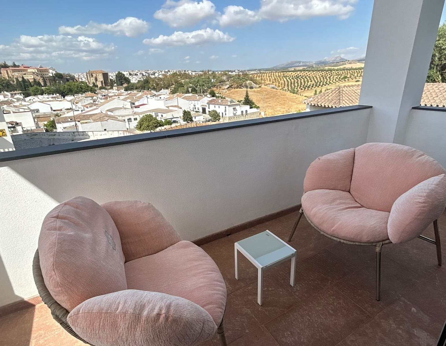 5 slaapkamer Villa te koop in Ronda met zwembad garage - € 799.000 (Ref: 4183456)