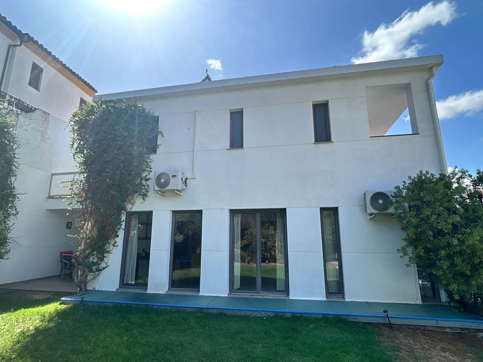 5 slaapkamer Villa te koop in Ronda met zwembad garage - € 799.000 (Ref: 4183456)