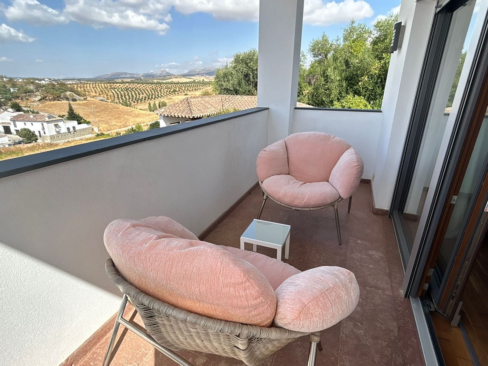 5 slaapkamer Villa te koop in Ronda met zwembad garage - € 799.000 (Ref: 4183456)