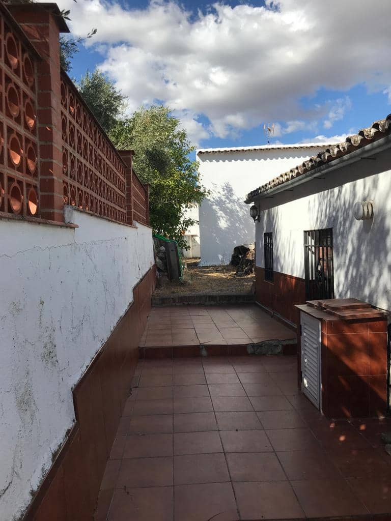 6 soveværelse Byhus til salg i Montejaque - € 210.000 (Ref: 5150913)