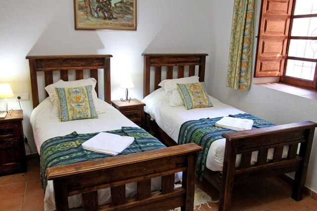 14 sypialnia Hotel na sprzedaż w Ronda - 980 000 € (Ref: 5678060)