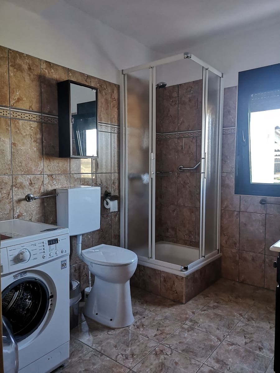 7 soveværelse Finca/Landehus til salg i El Gastor med swimmingpool - € 750.000 (Ref: 5845460)