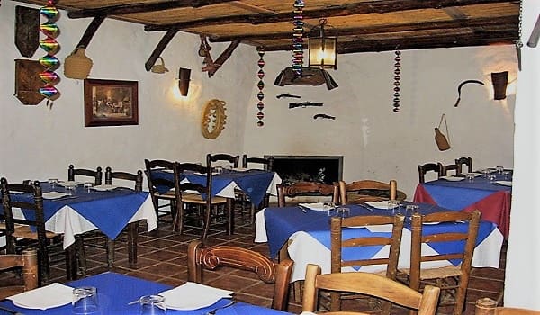 10 soveværelse Hotel til salg i Ronda med swimmingpool - € 530.000 (Ref: 6259239)