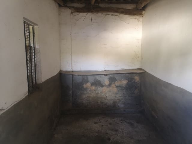 Finca/Landehus til salg i Faraján - € 95.000 (Ref: 7142593)