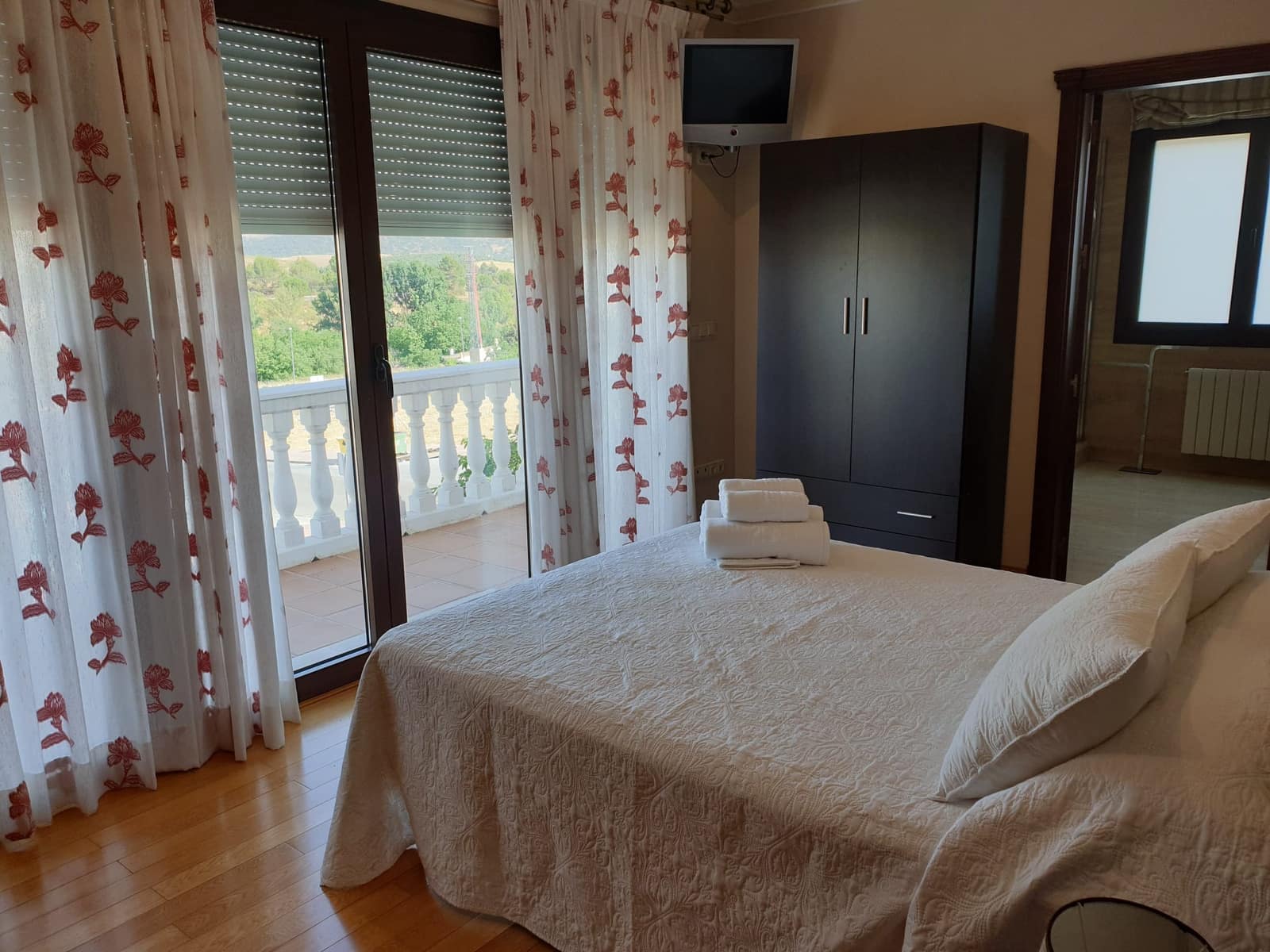 Villa til salg i Ronda med swimmingpool garage - € 829.000 (Ref: 7404810)