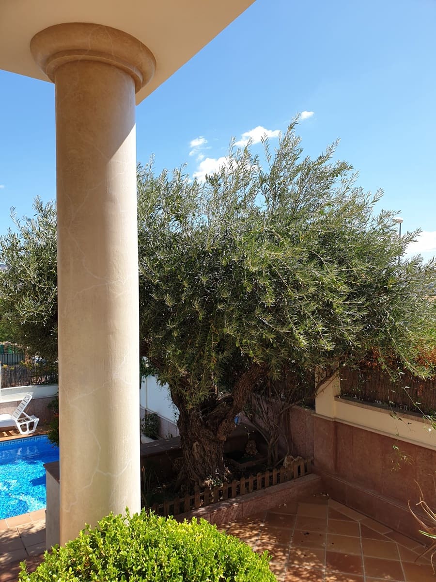 Villa til salg i Ronda med swimmingpool garage - € 829.000 (Ref: 7404810)