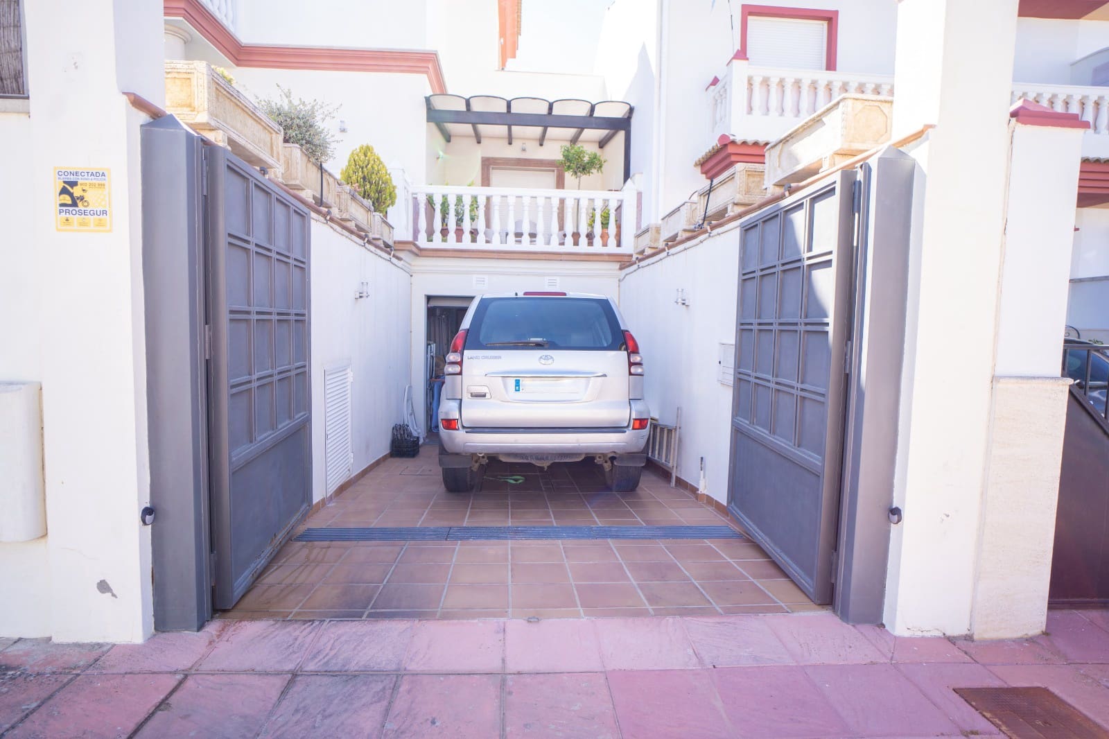 Villa til salg i Ronda med swimmingpool garage - € 829.000 (Ref: 7404810)