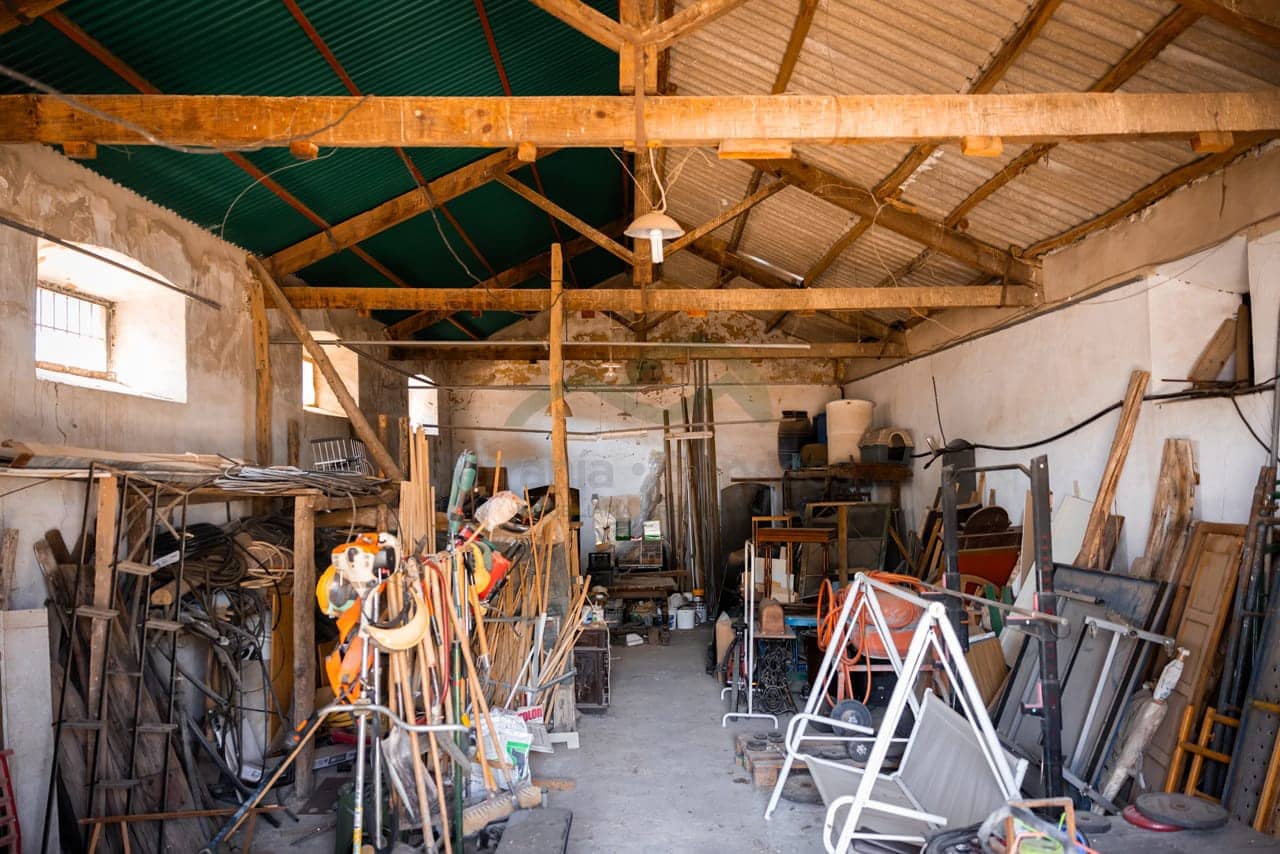 8 bedroom Finca/Country House for sale in Ronda with pool - € 550,000 (Ref: 7886730)