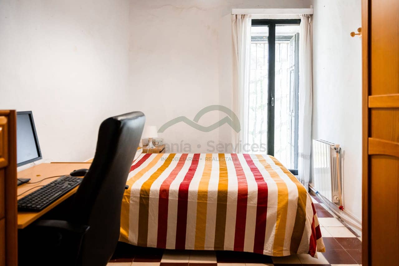 8 bedroom Finca/Country House for sale in Ronda with pool - € 550,000 (Ref: 7886730)