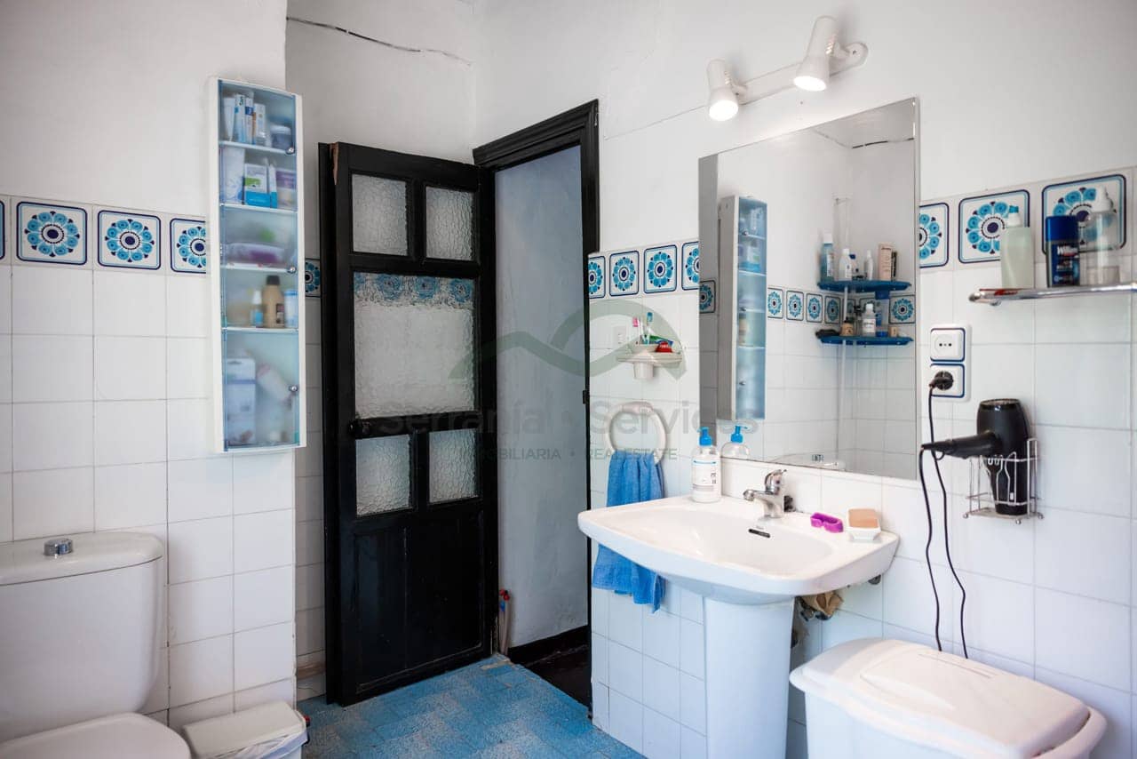 8 bedroom Finca/Country House for sale in Ronda with pool - € 550,000 (Ref: 7886730)