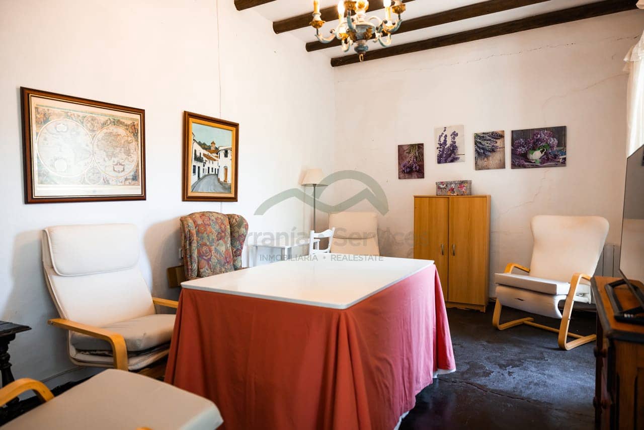 8 bedroom Finca/Country House for sale in Ronda with pool - € 550,000 (Ref: 7886730)