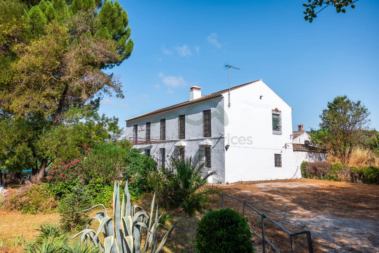 8 bedroom Finca/Country House for sale in Ronda with pool - € 550,000 (Ref: 7886730)