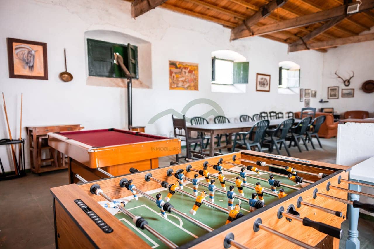 8 bedroom Finca/Country House for sale in Ronda with pool - € 550,000 (Ref: 7886730)