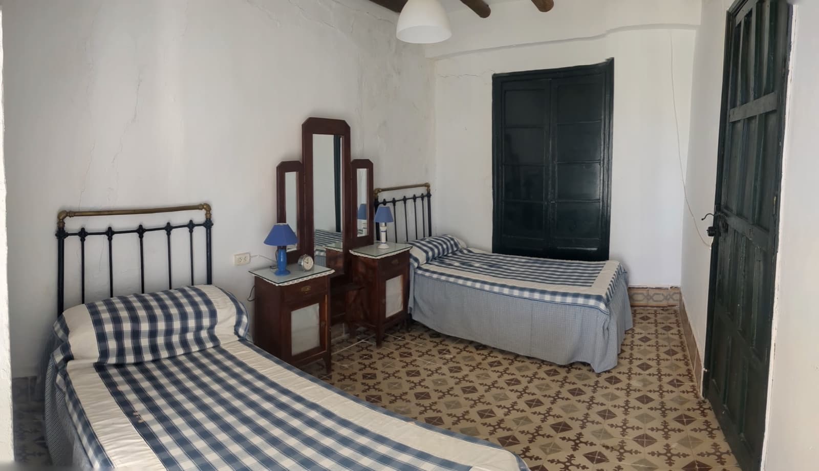 8 bedroom Finca/Country House for sale in Ronda with pool - € 550,000 (Ref: 7886730)