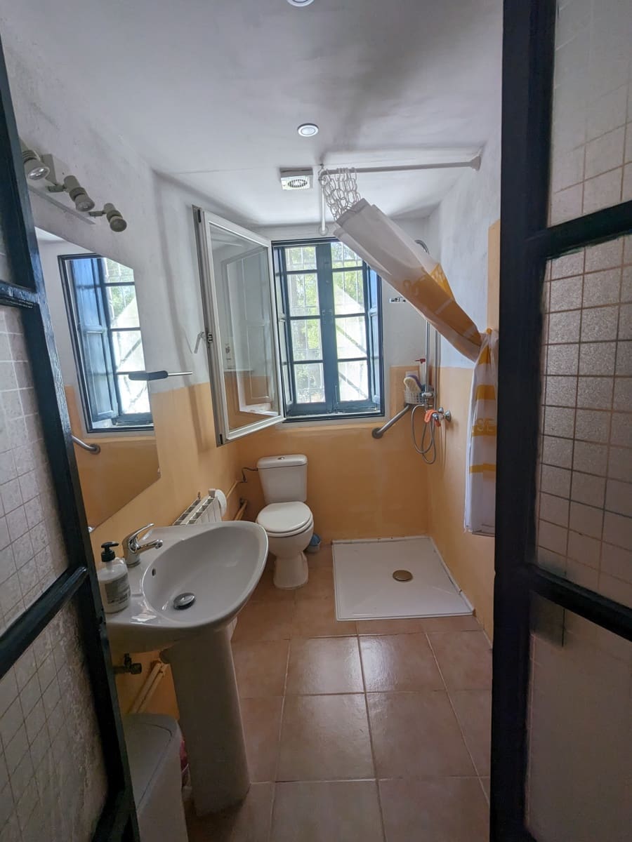 8 bedroom Finca/Country House for sale in Ronda with pool - € 550,000 (Ref: 7886730)