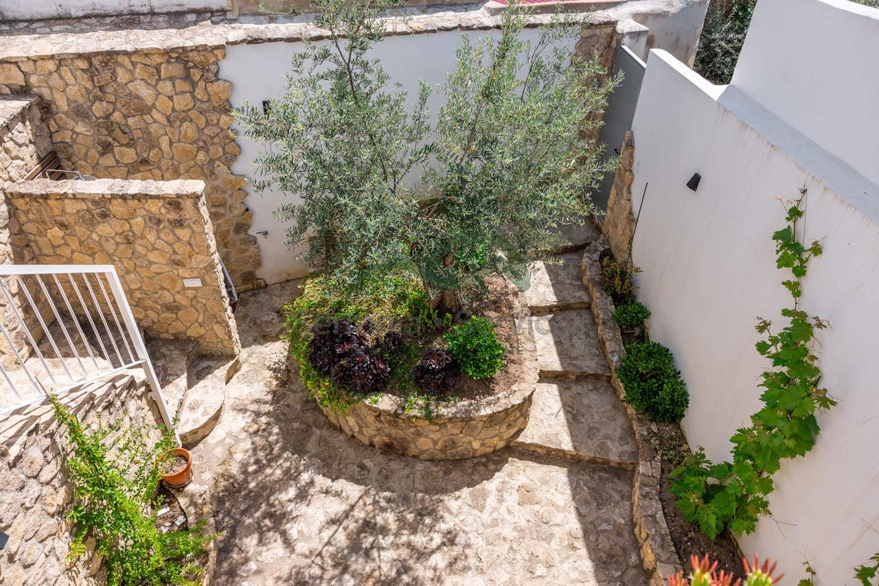 2 soveværelse Finca/Landehus til salg i Arriate - € 155.000 (Ref: 8371379)