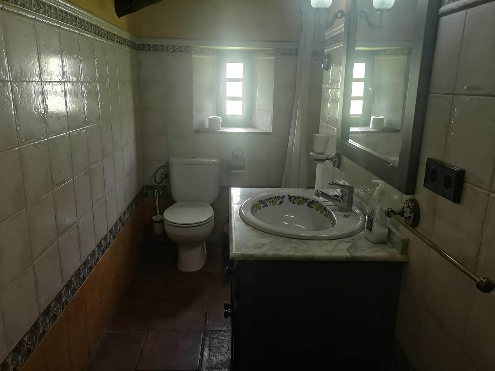 3 soveværelse Finca/Landehus til salg i Zahara de la Sierra med swimmingpool - € 525.000 (Ref: 8398051)