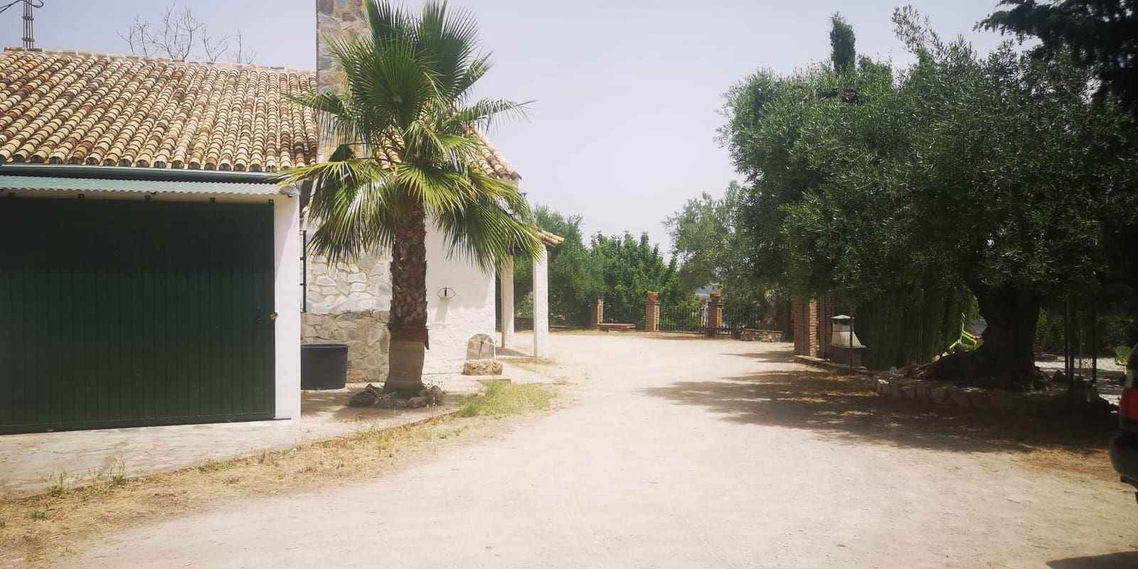 3 soveværelse Finca/Landehus til salg i Zahara de la Sierra med swimmingpool - € 525.000 (Ref: 8398051)