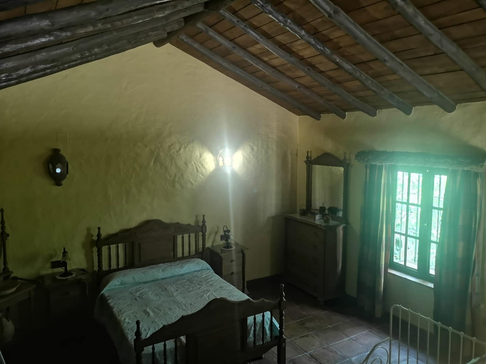 3 soveværelse Finca/Landehus til salg i Zahara de la Sierra med swimmingpool - € 525.000 (Ref: 8398051)