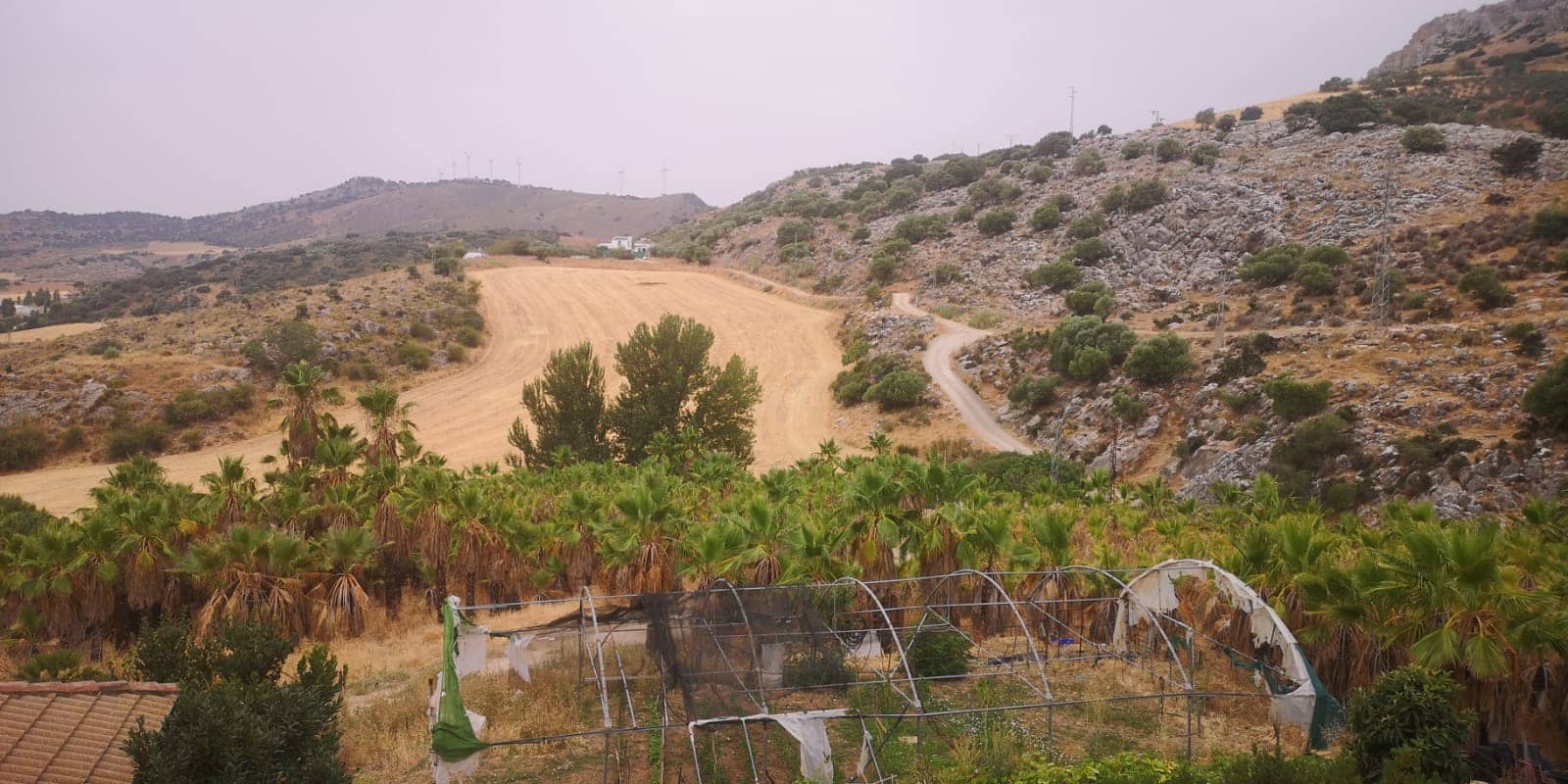 Grunde uden byggetilladelser til salg i Canete la Real - € 500.000 (Ref: 8470669)