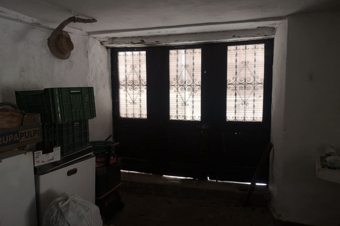 5 bedroom Finca/Country House for sale in Farajan with pool - € 290,000 (Ref: 8489401)