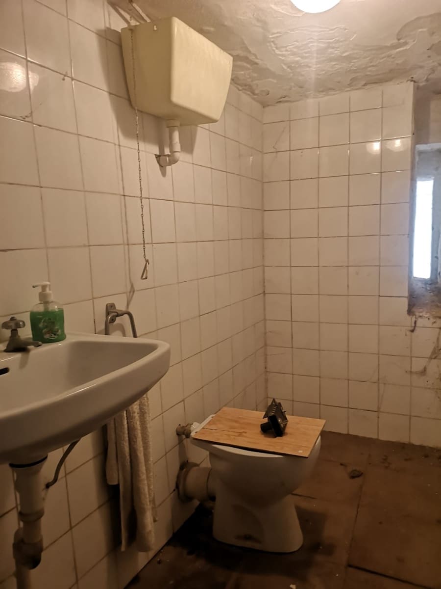 5 bedroom Finca/Country House for sale in Farajan with pool - € 290,000 (Ref: 8489401)