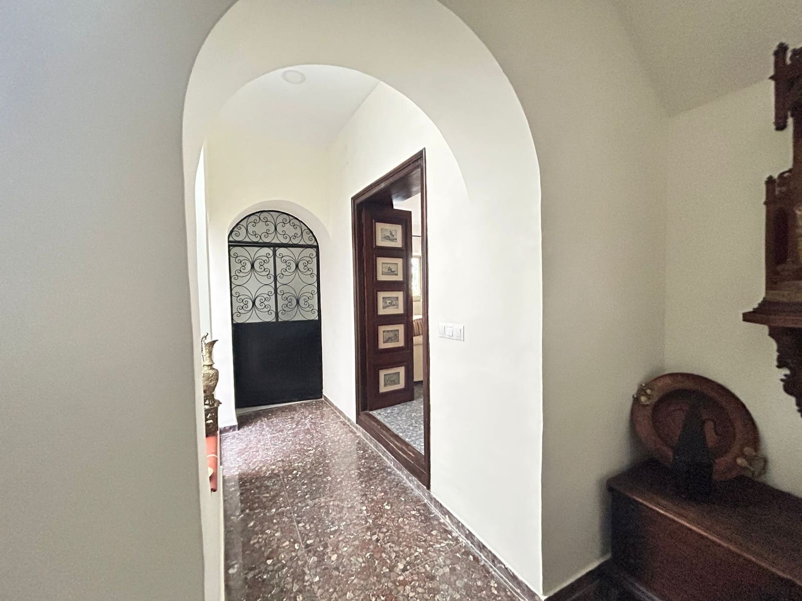 6 bedroom Townhouse for sale in Ronda - € 1,800,000 (Ref: 8595597)