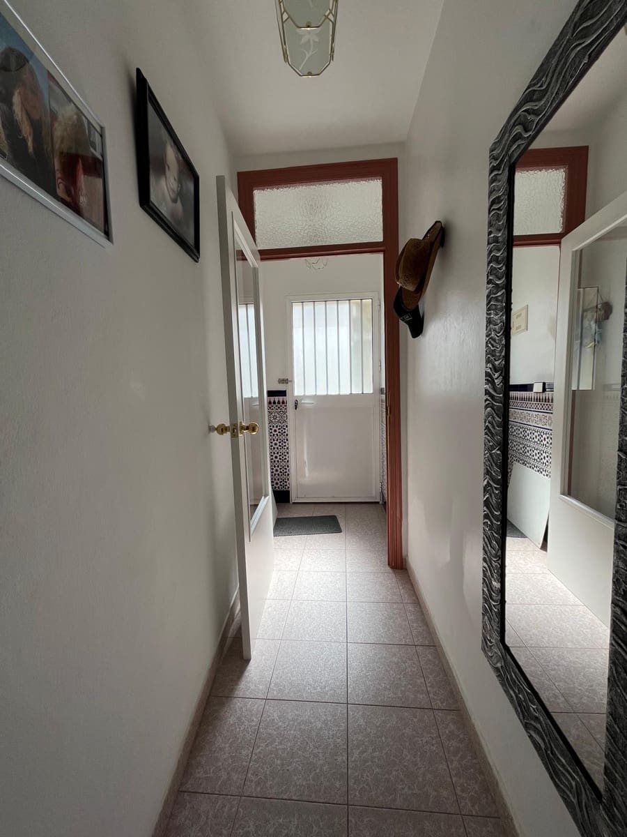 3 soveværelse Lejlighed til salg i Cuevas del Becerro - € 90.000 (Ref: 8598674)