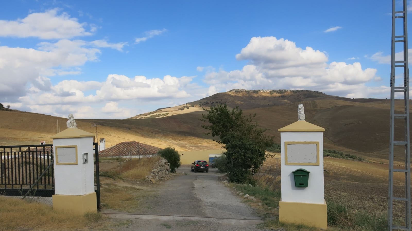 4 slaapkamer Finca/Landhuis te koop in Montecorto - € 280.000 (Ref: 8600893)