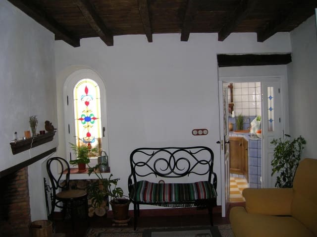 3 soveværelse Byhus til salg i Cortes de la Frontera med swimmingpool - € 170.000 (Ref: 8605564)