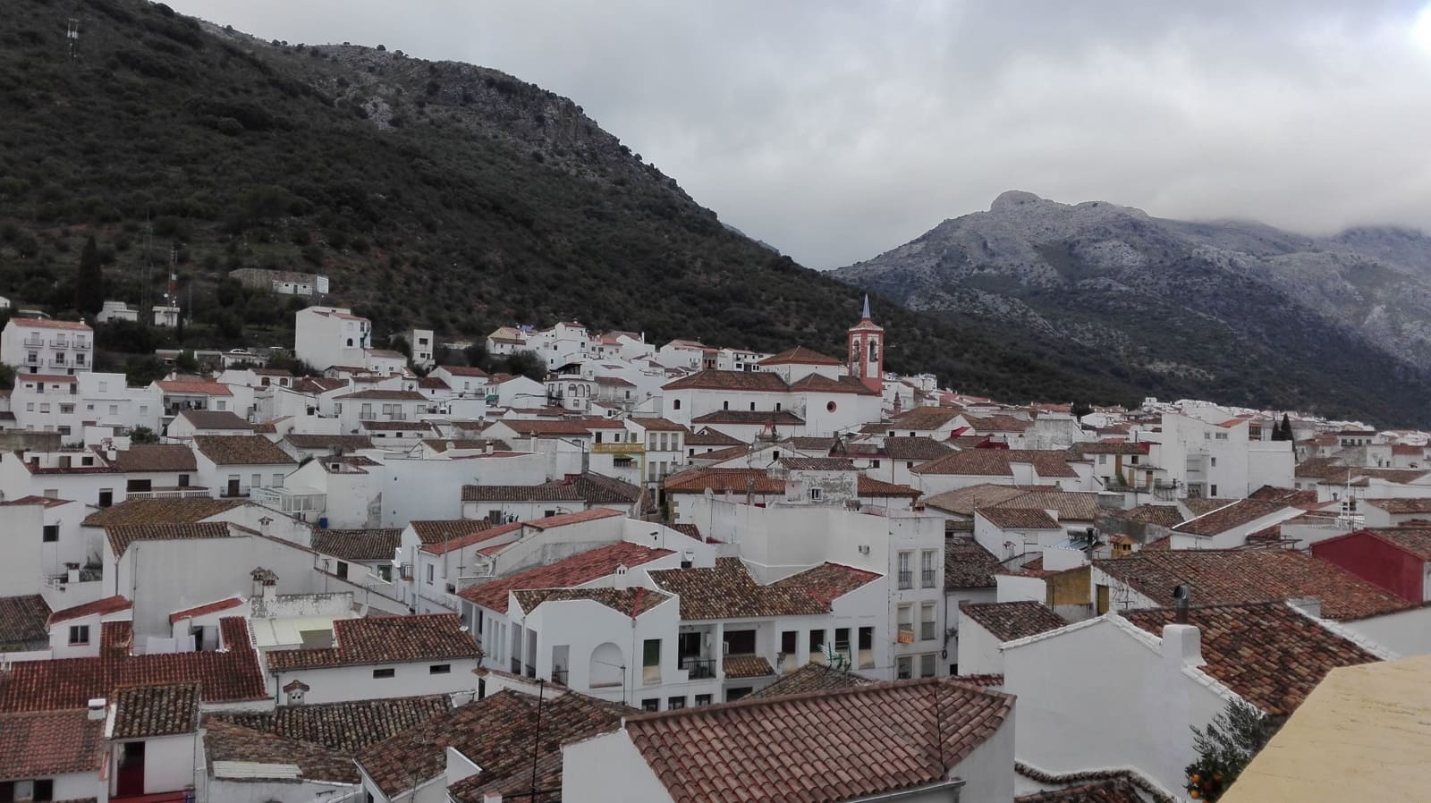 3 soverom Hus til salgs i Cortes de la Frontera med svømmebasseng - € 170 000 (Ref: 8605564)