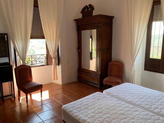 Finca/Landhuis te koop in Montoro - € 997.600 (Ref: 8609970)