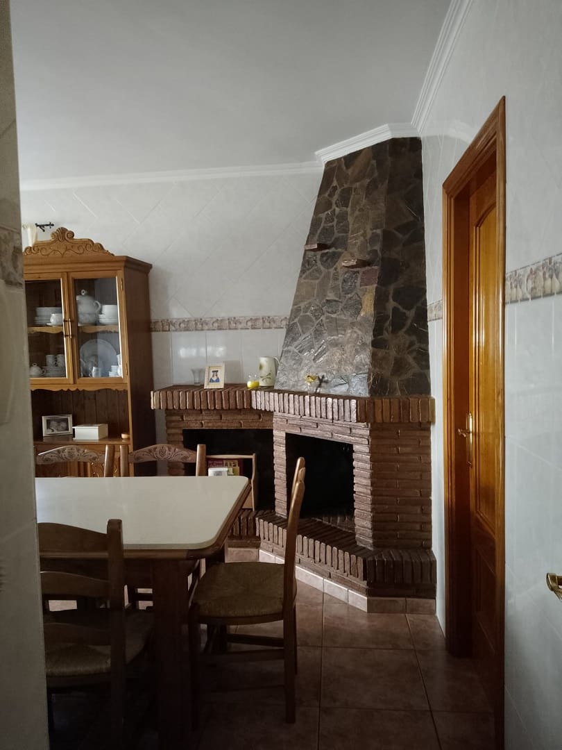 4 slaapkamer Finca/Landhuis te koop in El Burgo - € 260.000 (Ref: 8614052)